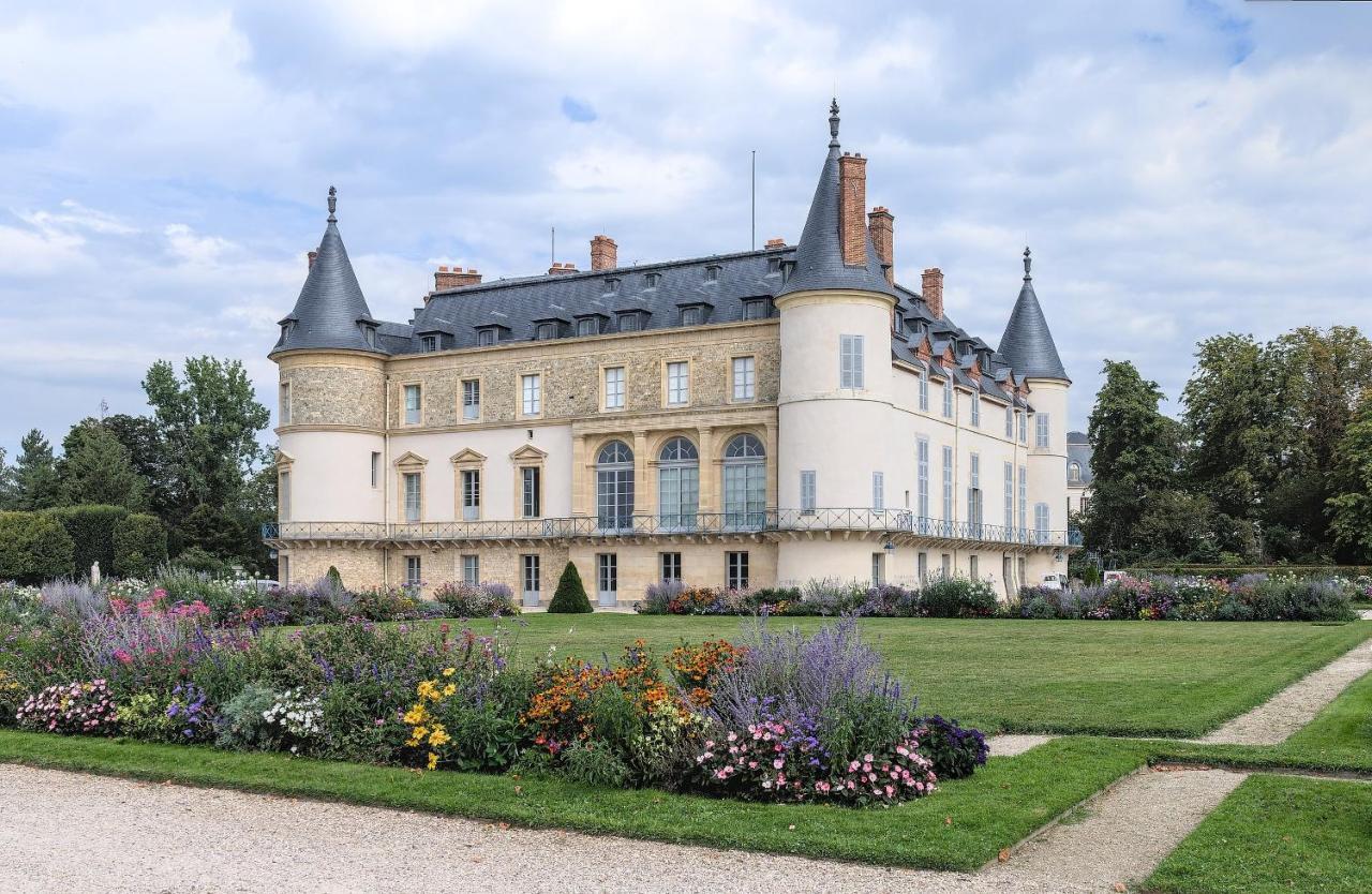 Cottage Au Coin Du Feu Rambouillet Exterior photo